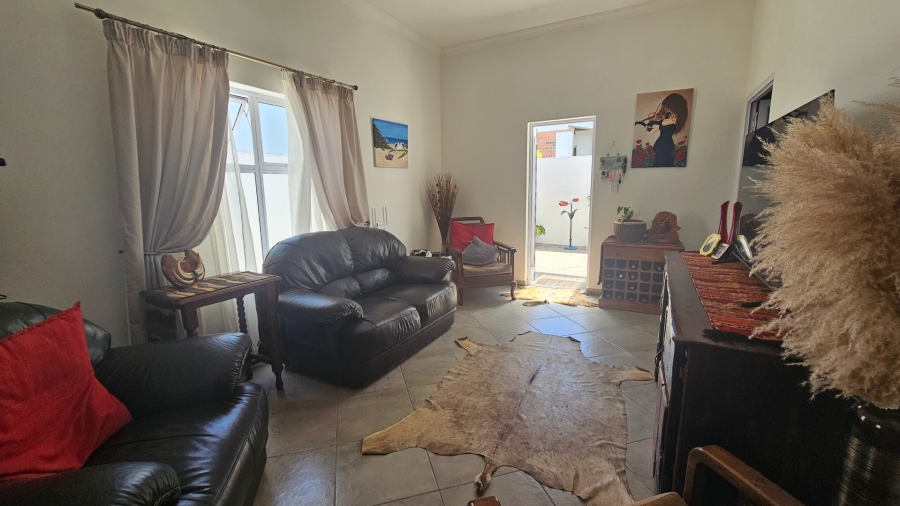 5 Bedroom Property for Sale in Britannia Bay Western Cape